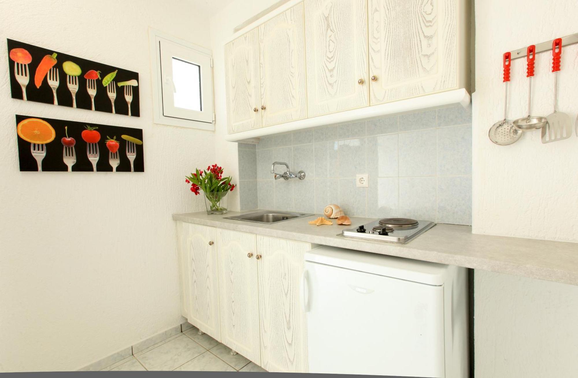 Ostria Aparthotel อายา ปารัสเกวี ภายนอก รูปภาพ