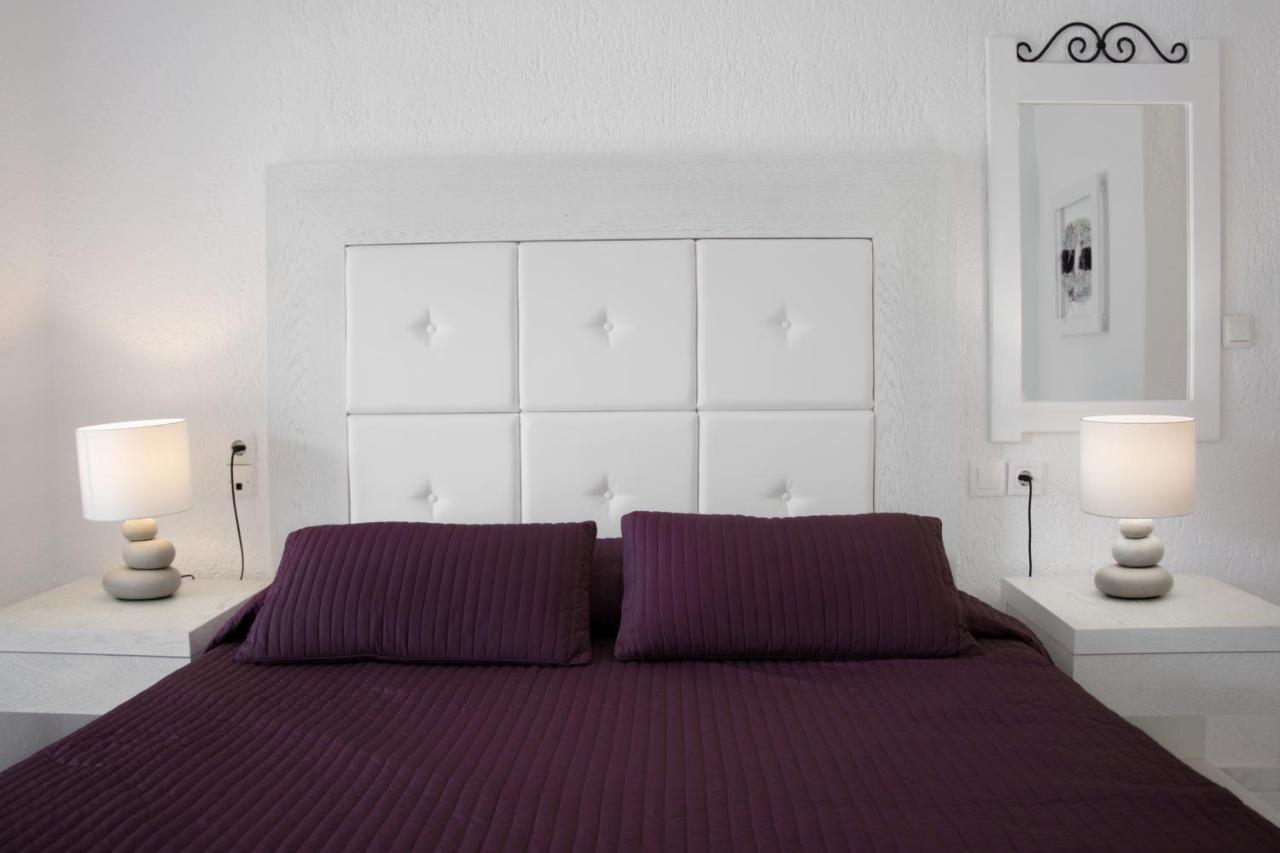 Ostria Aparthotel อายา ปารัสเกวี ภายนอก รูปภาพ